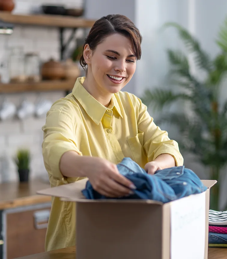 Deluxe Laundry and Dry Cleaners photo 7